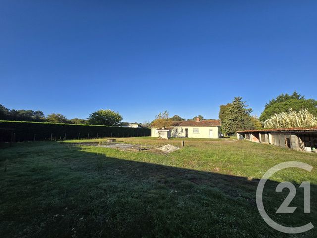 maison à vendre - 6 pièces - 118.4 m2 - VENDAYS MONTALIVET - 33 - AQUITAINE - Century 21 Agence Biran