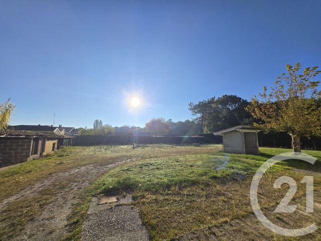 maison à vendre - 6 pièces - 118.4 m2 - VENDAYS MONTALIVET - 33 - AQUITAINE - Century 21 Agence Biran