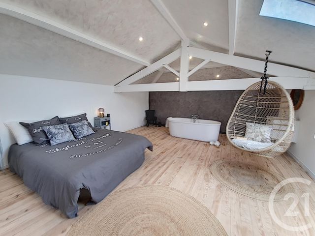 Afficher la photo en grand maison à vendre - 8 pièces - 286.06 m2 - VENSAC - 33 - AQUITAINE - Century 21 Agence Biran