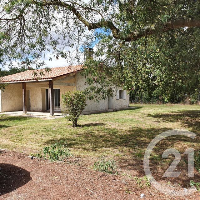 maison à vendre - 3 pièces - 75.0 m2 - JAU DIGNAC ET LOIRAC - 33 - AQUITAINE - Century 21 Agence Biran