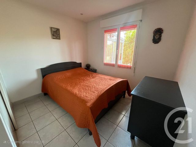 Afficher la photo en grand maison à vendre - 5 pièces - 107.43 m2 - VENDAYS MONTALIVET - 33 - AQUITAINE - Century 21 Agence Biran