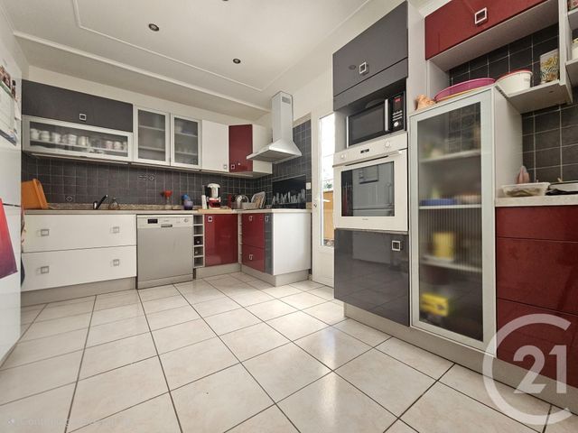 maison à vendre - 6 pièces - 142.25 m2 - VENDAYS MONTALIVET - 33 - AQUITAINE - Century 21 Agence Biran