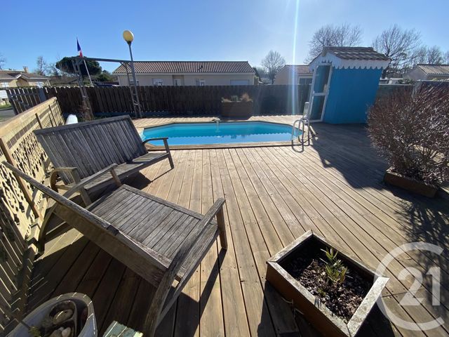 Afficher la photo en grand maison à vendre - 4 pièces - 104.93 m2 - VENDAYS MONTALIVET - 33 - AQUITAINE - Century 21 Agence Biran