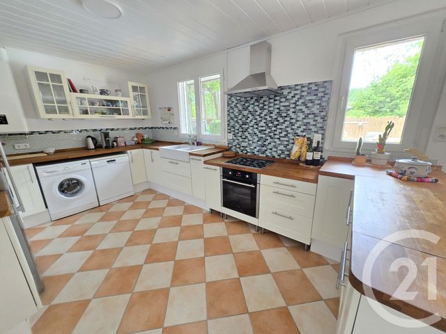 maison à vendre - 5 pièces - 134.86 m2 - VENDAYS MONTALIVET - 33 - AQUITAINE - Century 21 Agence Biran