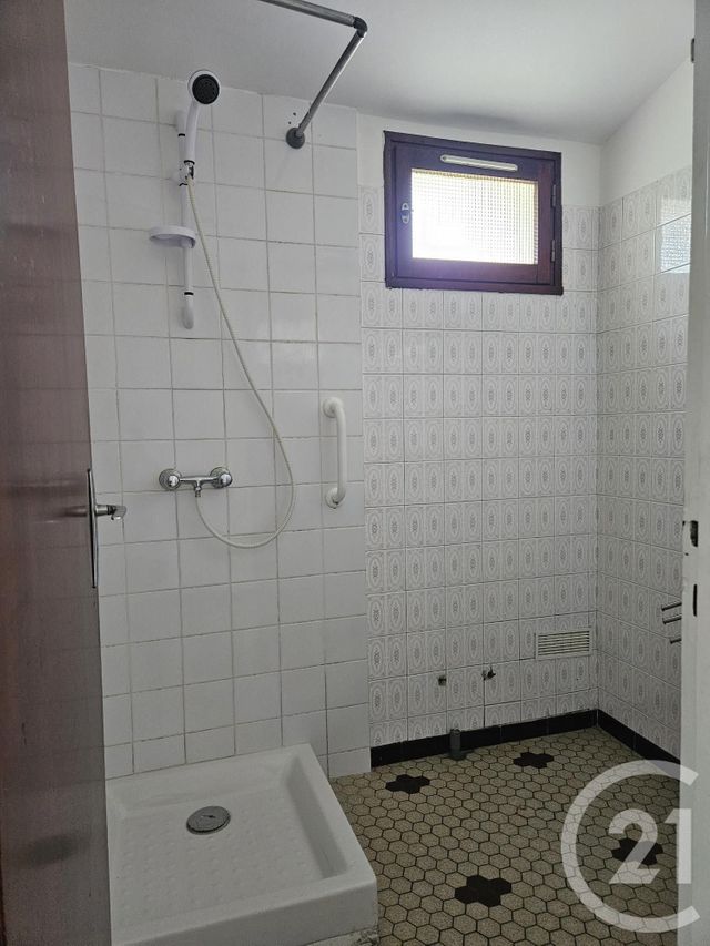 maison à vendre - 6 pièces - 182.98 m2 - VENDAYS MONTALIVET - 33 - AQUITAINE - Century 21 Agence Biran