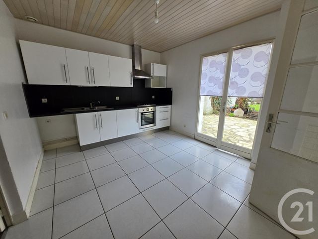 maison à vendre - 6 pièces - 176.73 m2 - VENDAYS MONTALIVET - 33 - AQUITAINE - Century 21 Agence Biran