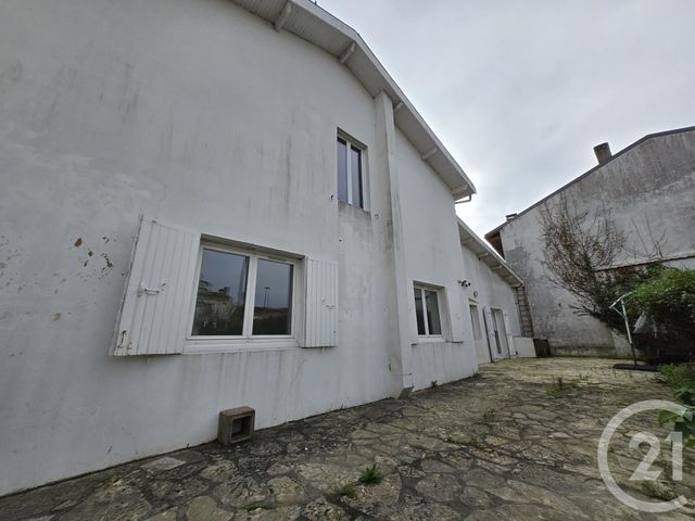 maison à vendre - 6 pièces - 176.73 m2 - VENDAYS MONTALIVET - 33 - AQUITAINE - Century 21 Agence Biran