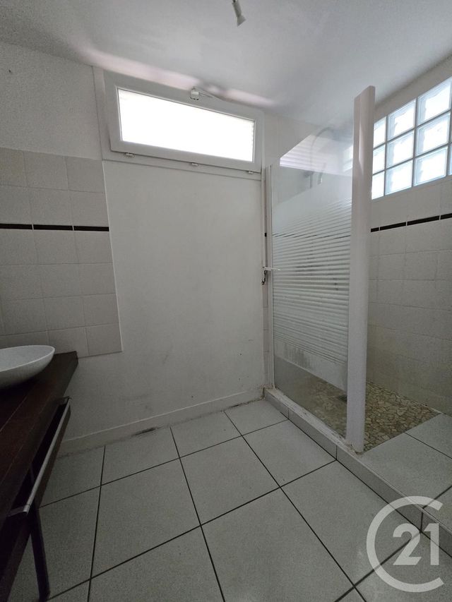 maison à vendre - 6 pièces - 176.73 m2 - VENDAYS MONTALIVET - 33 - AQUITAINE - Century 21 Agence Biran