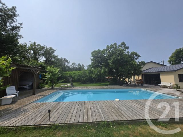 maison à vendre - 7 pièces - 333.65 m2 - JAU DIGNAC ET LOIRAC - 33 - AQUITAINE - Century 21 Agence Biran