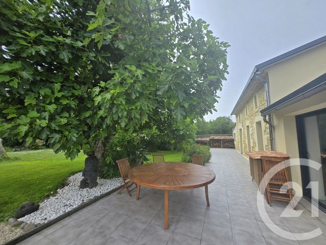 maison à vendre - 7 pièces - 333.65 m2 - JAU DIGNAC ET LOIRAC - 33 - AQUITAINE - Century 21 Agence Biran