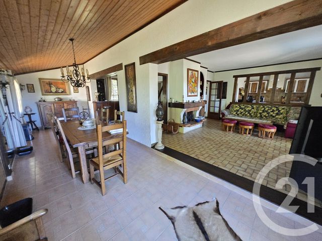 Afficher la photo en grand maison à vendre - 6 pièces - 130.26 m2 - VENDAYS MONTALIVET - 33 - AQUITAINE - Century 21 Agence Biran