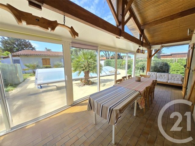 Afficher la photo en grand maison à vendre - 6 pièces - 154.2 m2 - VENDAYS MONTALIVET - 33 - AQUITAINE - Century 21 Agence Biran