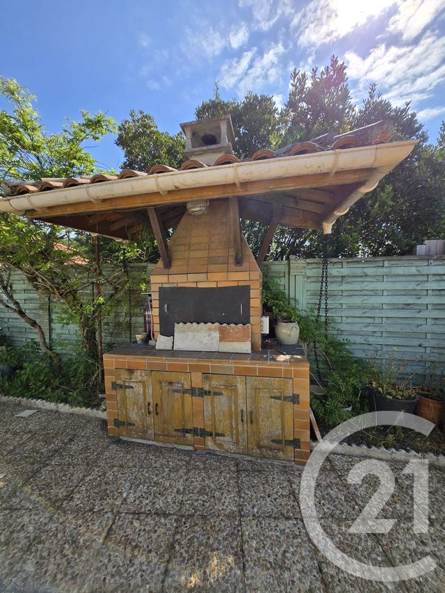 Afficher la photo en grand maison à vendre - 6 pièces - 154.2 m2 - VENDAYS MONTALIVET - 33 - AQUITAINE - Century 21 Agence Biran