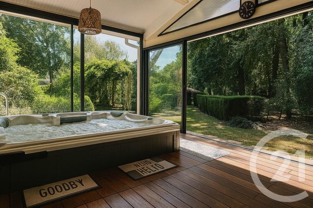 maison à vendre - 9 pièces - 147.0 m2 - JAU DIGNAC ET LOIRAC - 33 - AQUITAINE - Century 21 Agence Biran