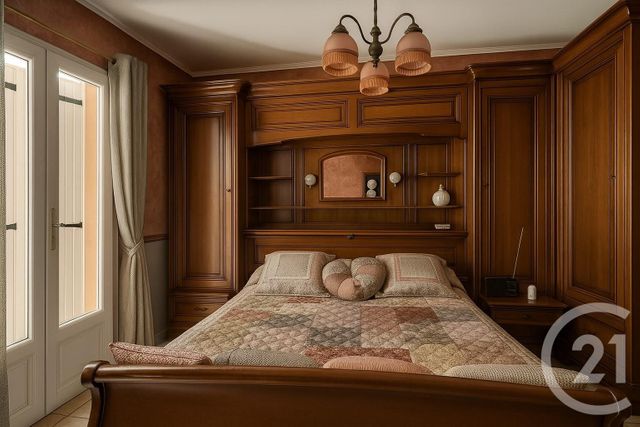 maison à vendre - 9 pièces - 147.0 m2 - JAU DIGNAC ET LOIRAC - 33 - AQUITAINE - Century 21 Agence Biran