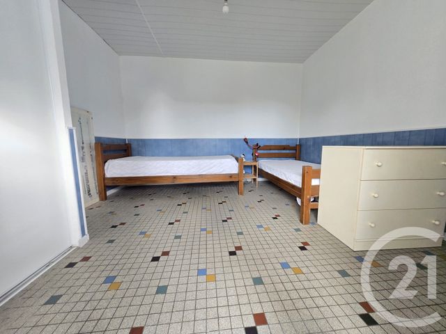 Afficher la photo en grand maison à vendre - 5 pièces - 90.97 m2 - VENDAYS MONTALIVET - 33 - AQUITAINE - Century 21 Agence Biran