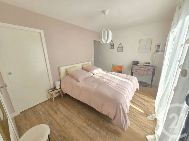 Afficher la photo en grand maison à vendre - 6 pièces - 123.0 m2 - VENSAC - 33 - AQUITAINE - Century 21 Agence Biran