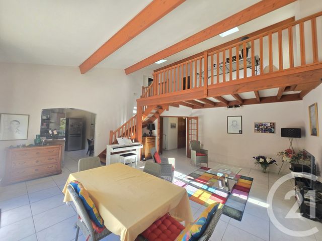 Afficher la photo en grand maison à vendre - 6 pièces - 150.69 m2 - VENDAYS MONTALIVET - 33 - AQUITAINE - Century 21 Agence Biran