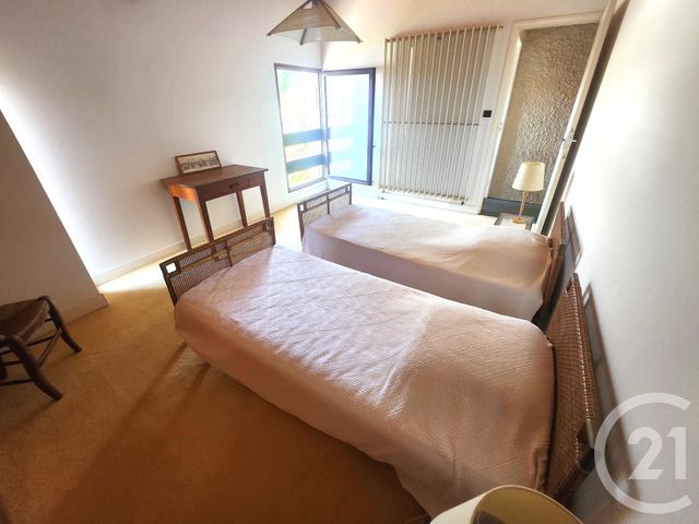 maison à vendre - 7 pièces - 220.13 m2 - VENDAYS MONTALIVET - 33 - AQUITAINE - Century 21 Agence Biran